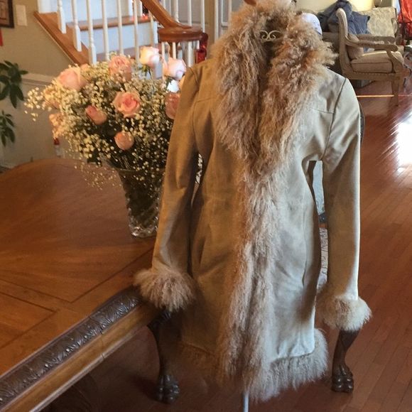 Adler Collection Mongolian Goat ๐ and Suede coat - Picture 4 of 8